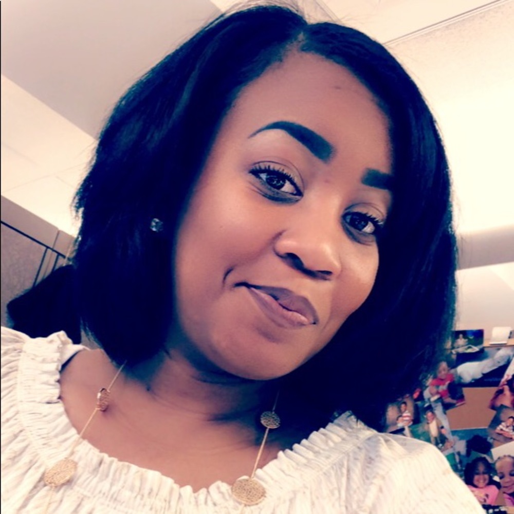 Meet your Posher, Brittney